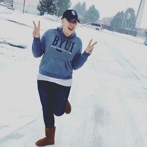 Meet your Posher, Kyra